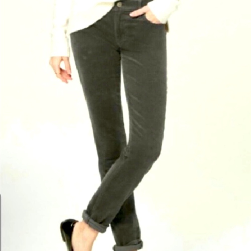 Ann Taylor Loft Modern Slim corduroys, sz 6